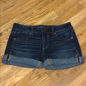 American Eagle Size 0 Dark Wash Midi Shorts